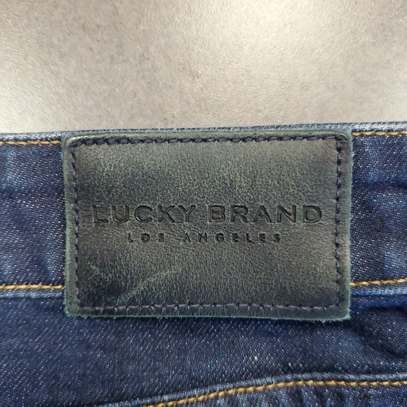 New Lucky Brand Jeans - Picture 5 of 8